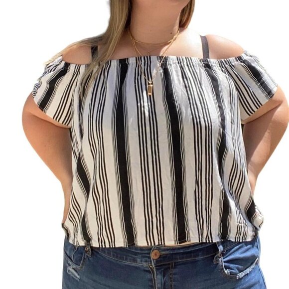 Forever 21 Stripe Off The Shoulder Top Size XL - Picture 1 of 4